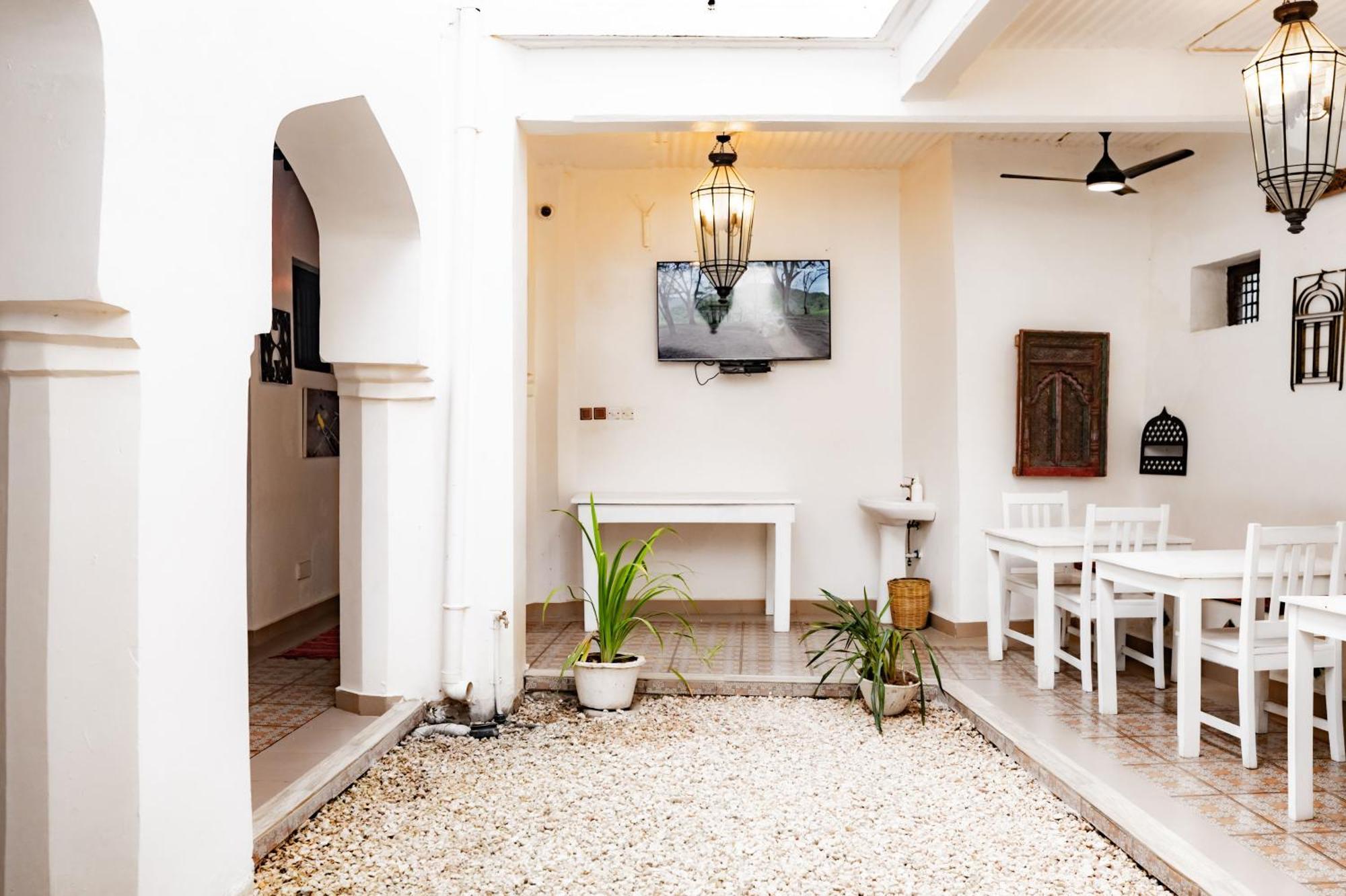 Zanzi House Hotel Zanzibar Exterior photo